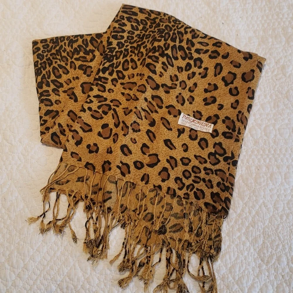 Pashmina & Silk Leopard Print Scarf - Picture 1 of 8
